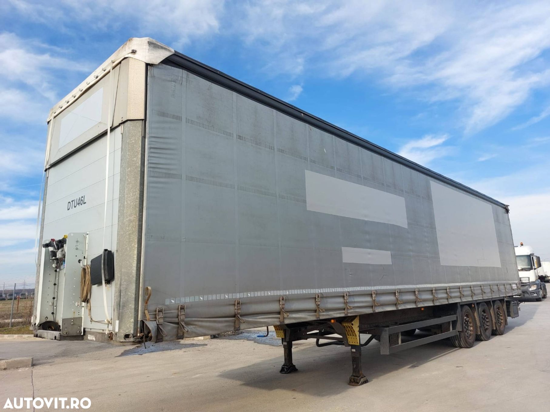 Schmitz Cargobull scb*s3b - 1