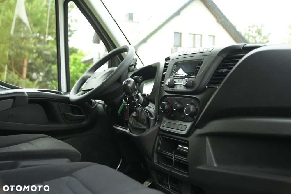 Iveco DAILY/MROŹNIA/CHŁODNIA/IZOTERMA/ZASILANIE 230V/THERMO KING/IGLOCAR/SALON POLSKA/SERWIS IVECO - 22
