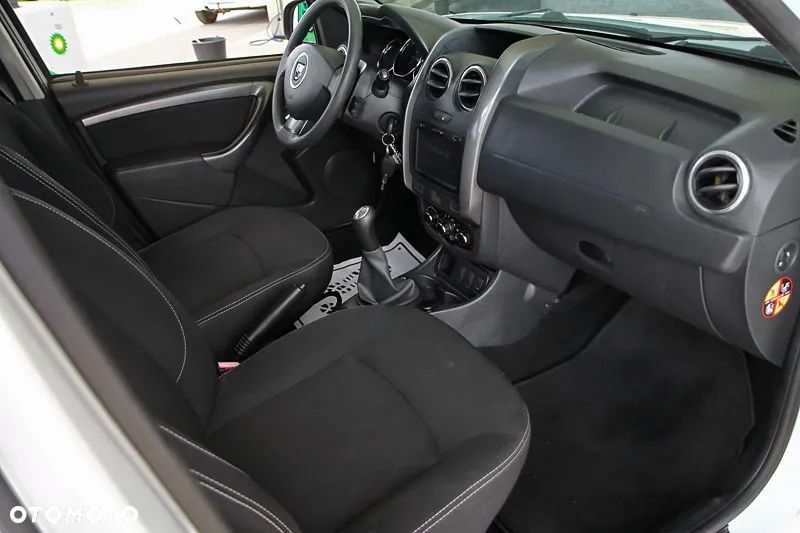 Dacia Duster 1.6 - 8