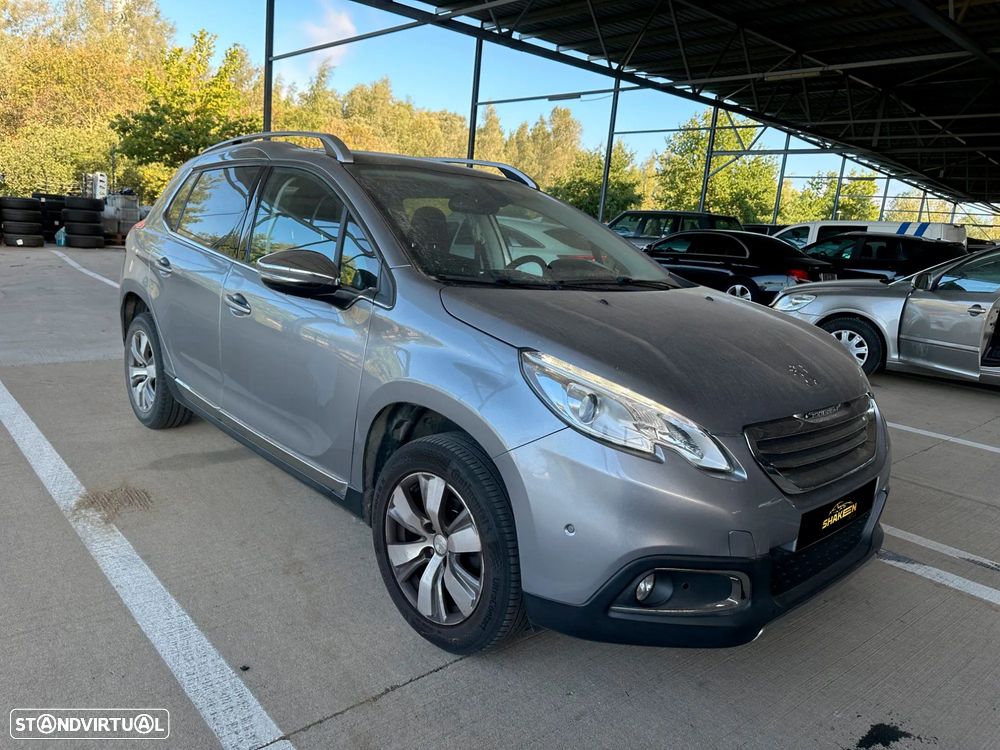 Peugeot 2008 1.2 PureTech Allure - 2
