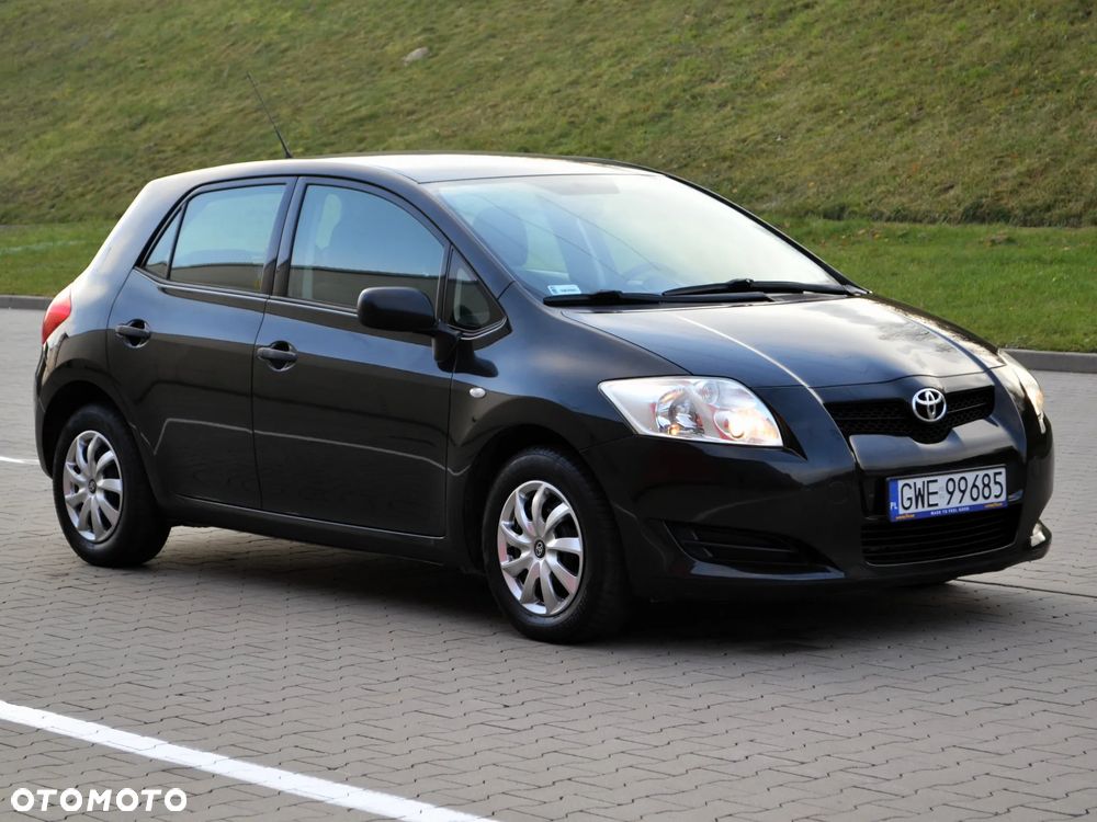 Toyota Auris 1.4 D-4D Luna - 3