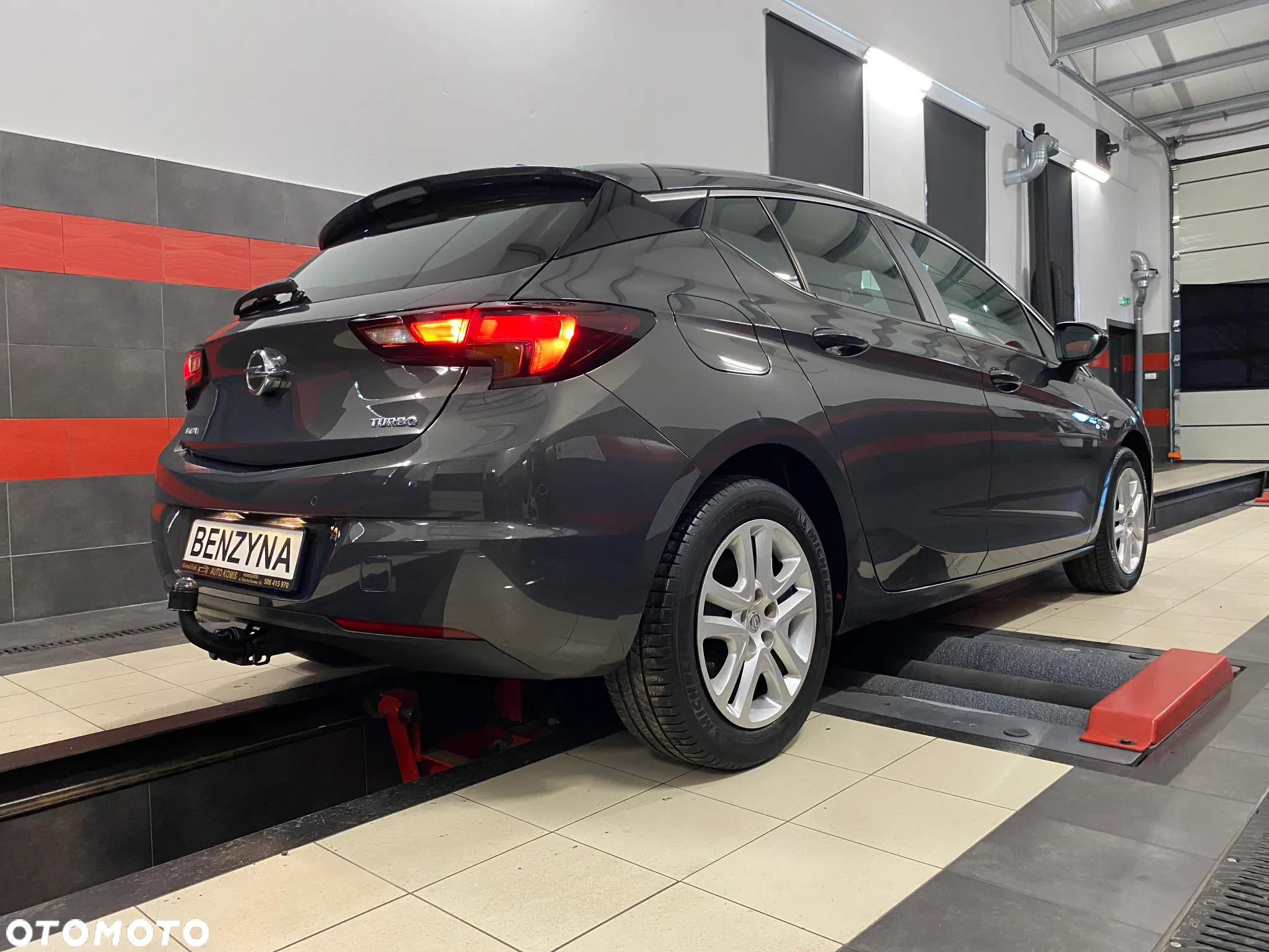 Opel Astra V 1.4 T Dynamic - 18