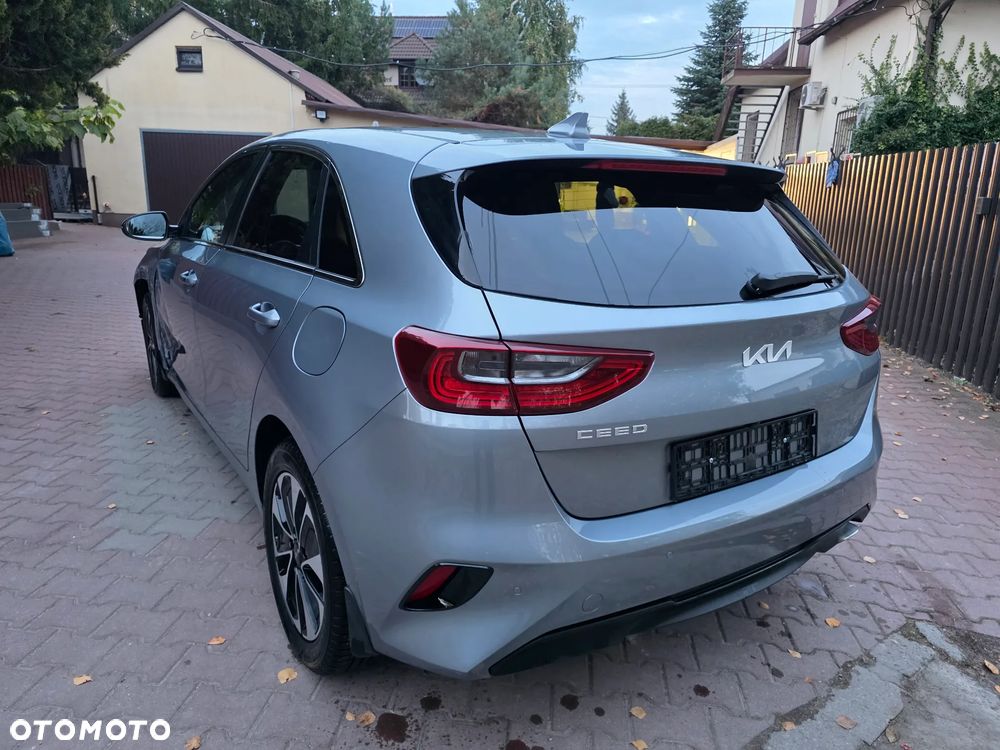 Kia Ceed 1.5 T-GDI Tribute - 12