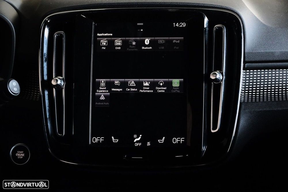 Volvo XC 40 1.5 T2 Plus Dark Auto - 28