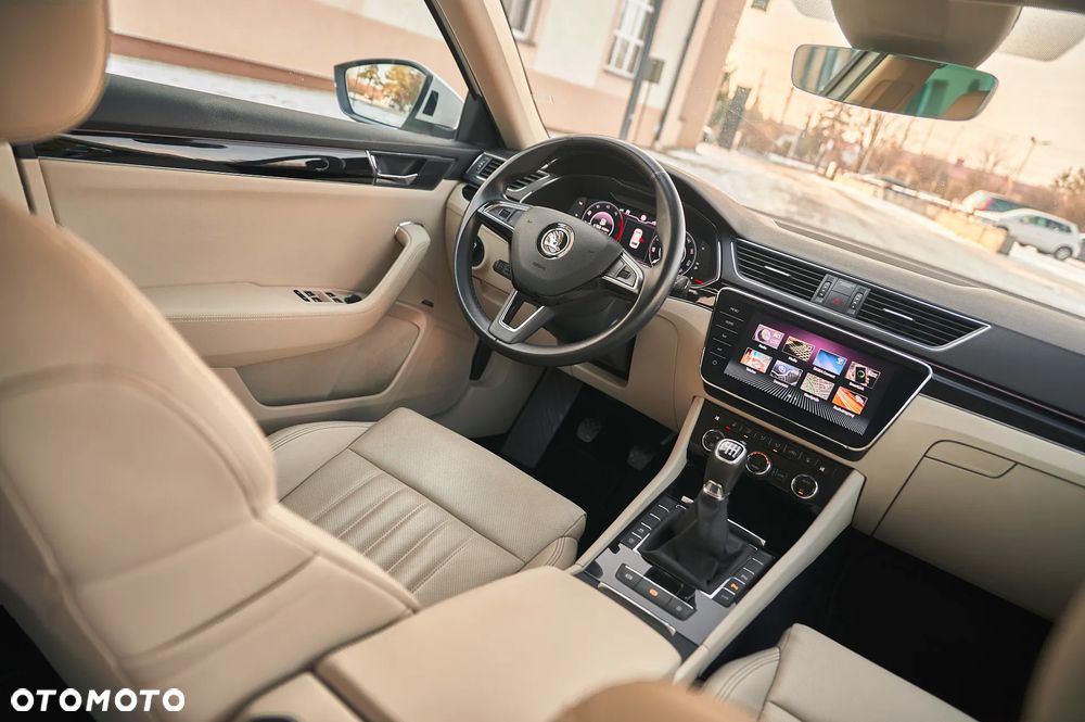 Skoda Superb 2.0 TDI L&K - 25
