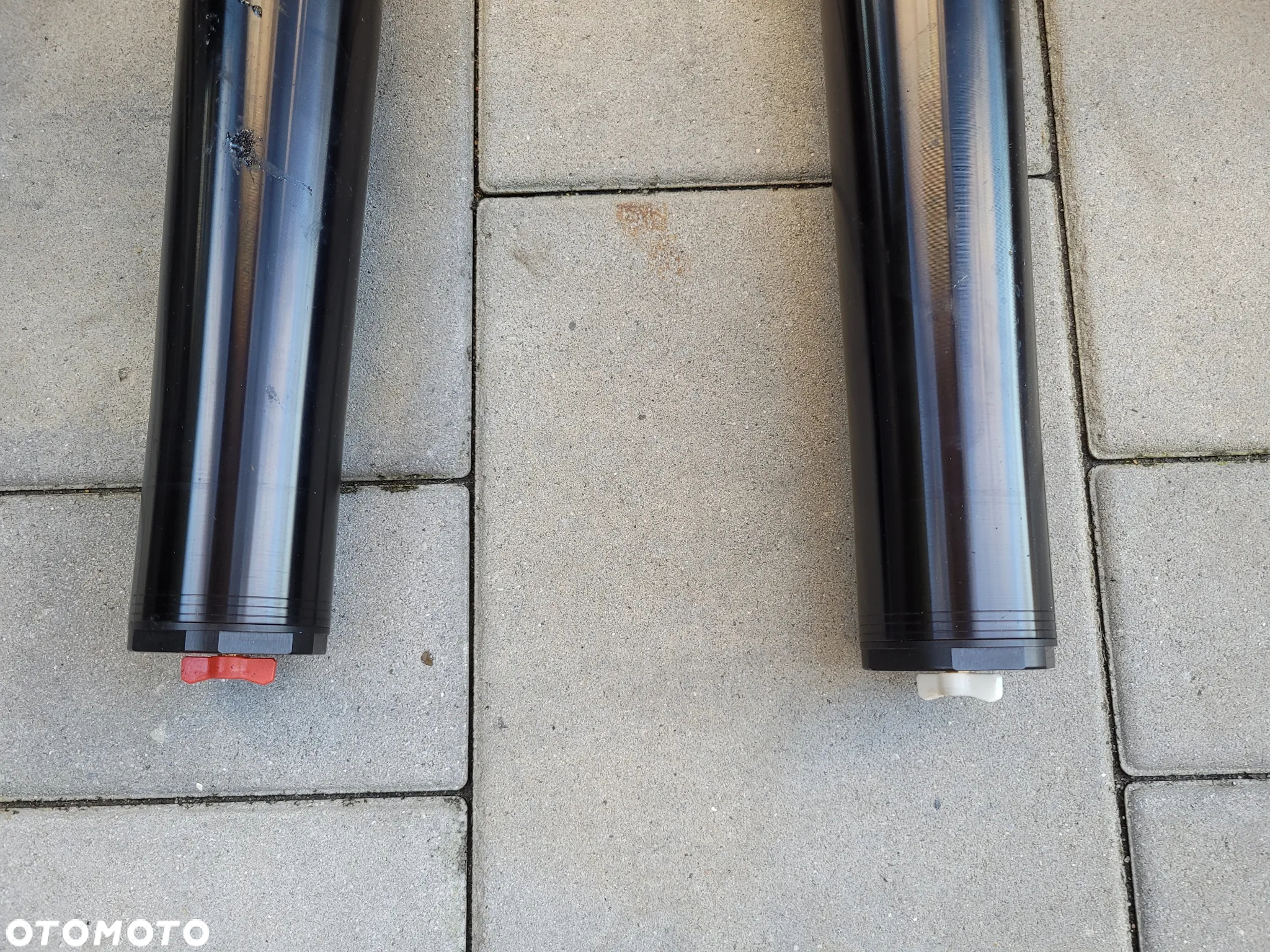 Lagi, zawieszenie, amortyzatory KTM  690 SMC-R 20- - 3