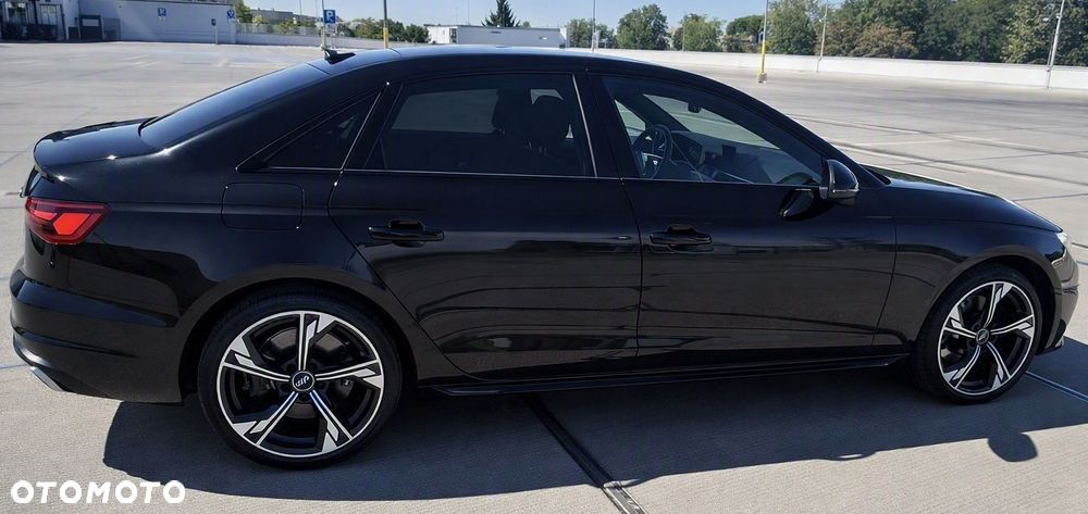 Audi A4 Limousine - 6