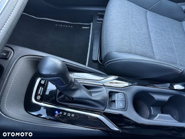 Toyota Corolla 1.8 Hybrid Style - 13