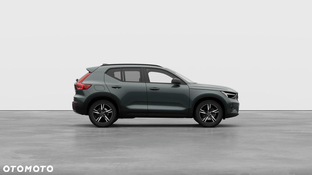 Volvo XC 40 B3 Plus Dark - 5