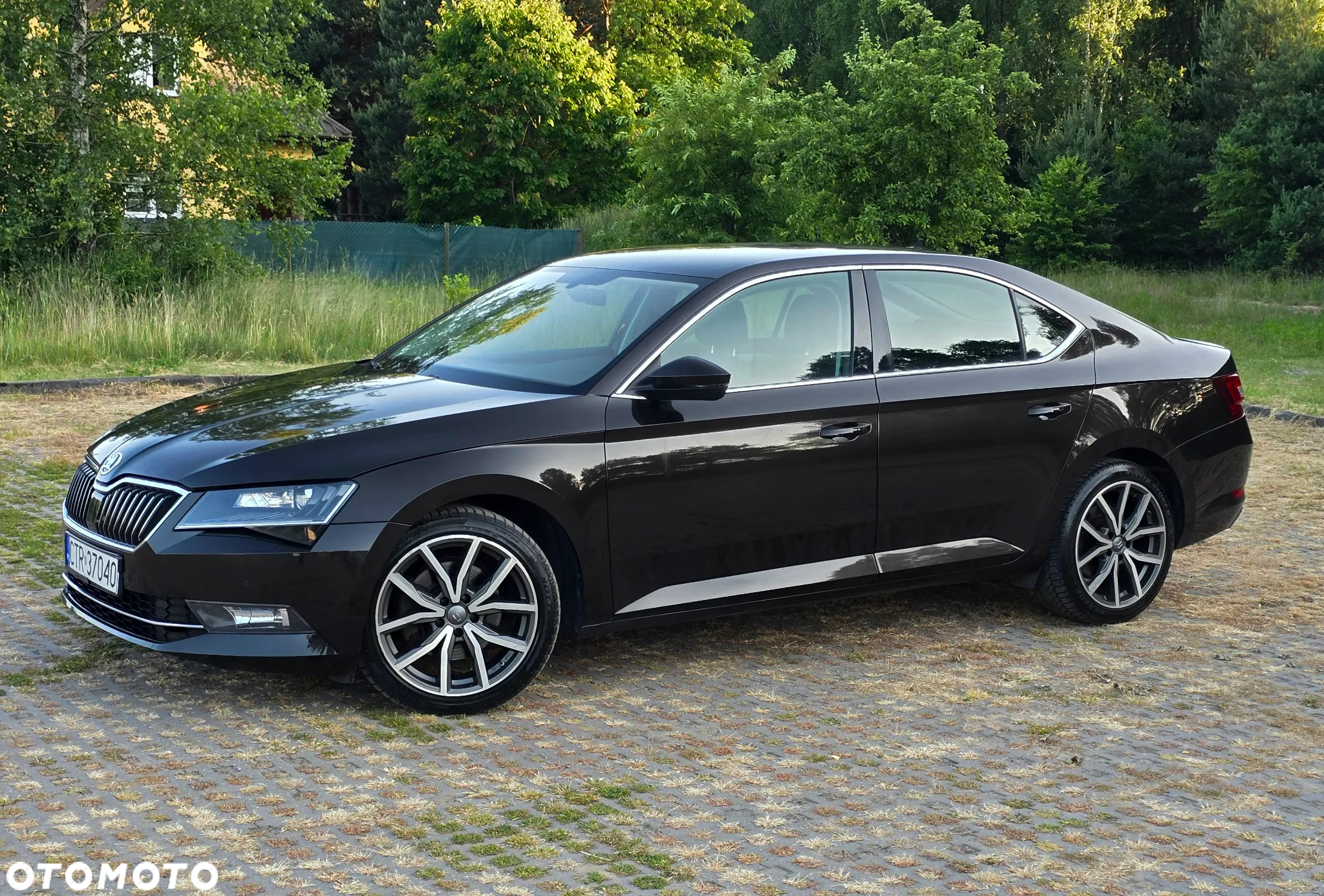 Skoda Superb 2.0 TDI Style DSG - 6