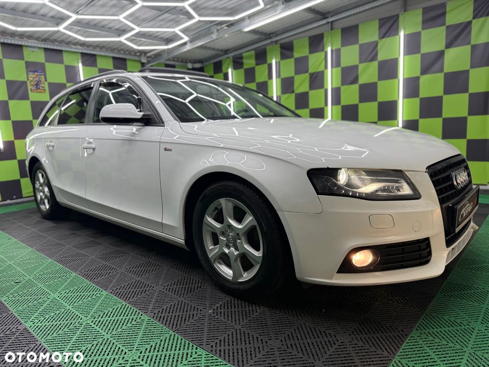 Audi A4 Avant - 4
