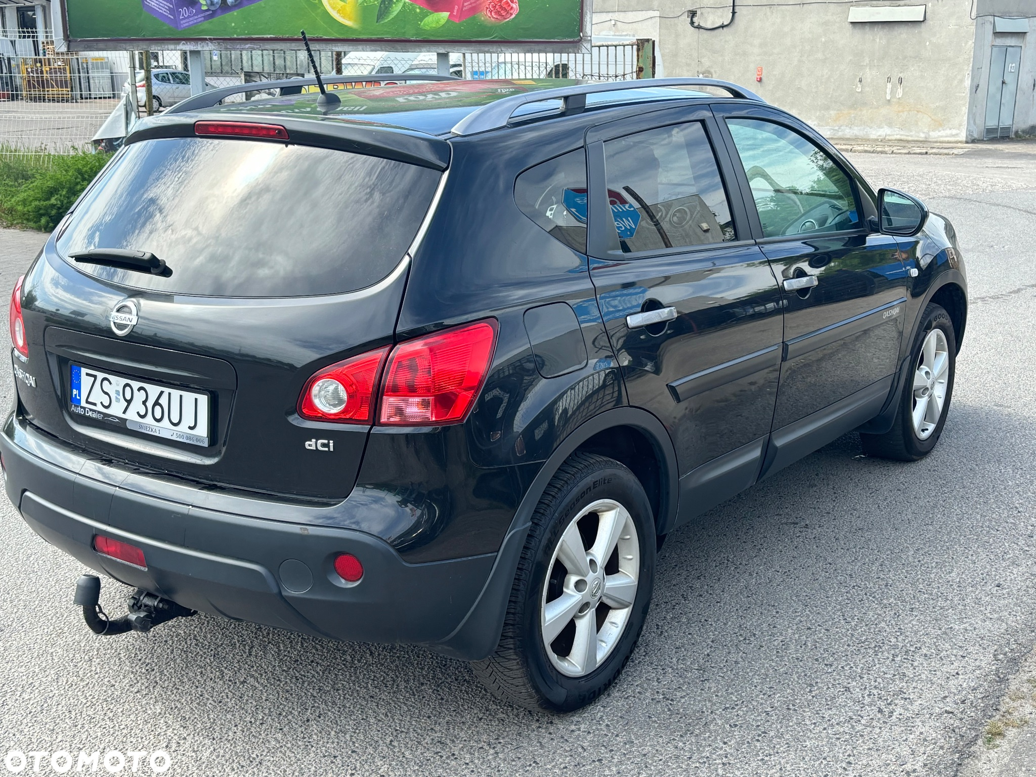 Nissan Qashqai 2.0 dCi 4 x 4 DPF I-Way - 17