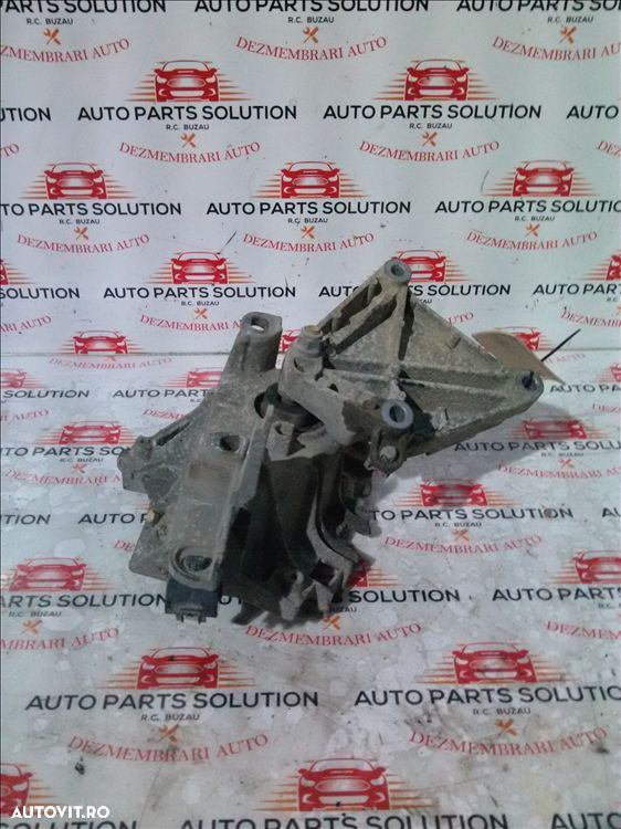 suport cutie de viteze 1.5 dci renault clio an fabr. 2010 - 1