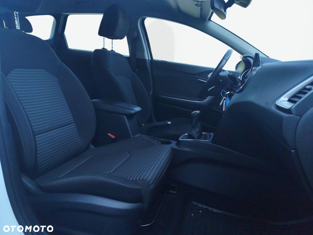 Kia Ceed - 20