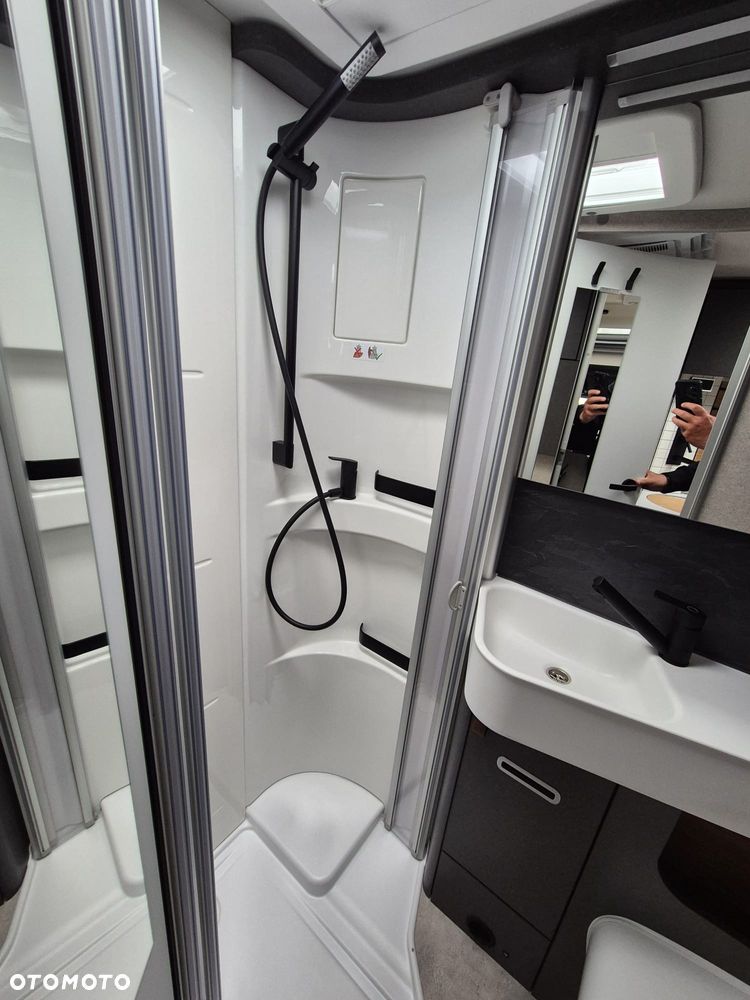 Hymer-Eriba 580 4x4 - 16