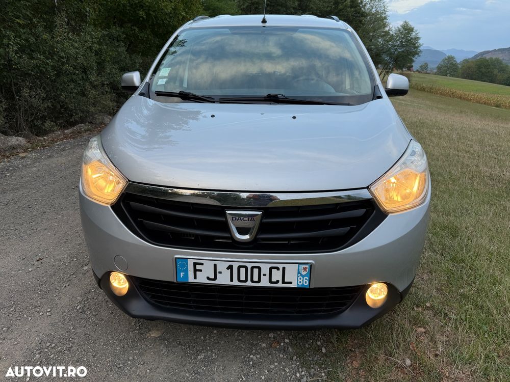 Dacia Lodgy dCi 90 Essential - 1