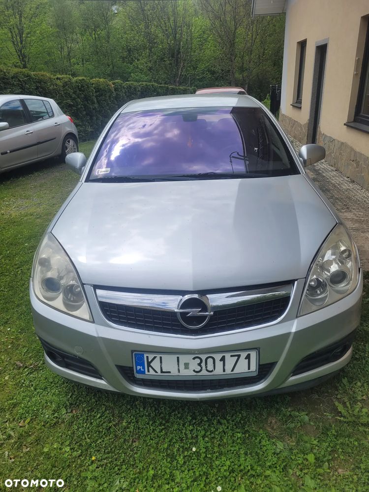 Opel Vectra 1.9 CDTI Cosmo - 1