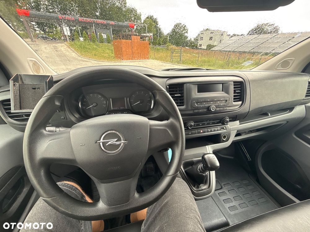 Opel VIVARO - 22