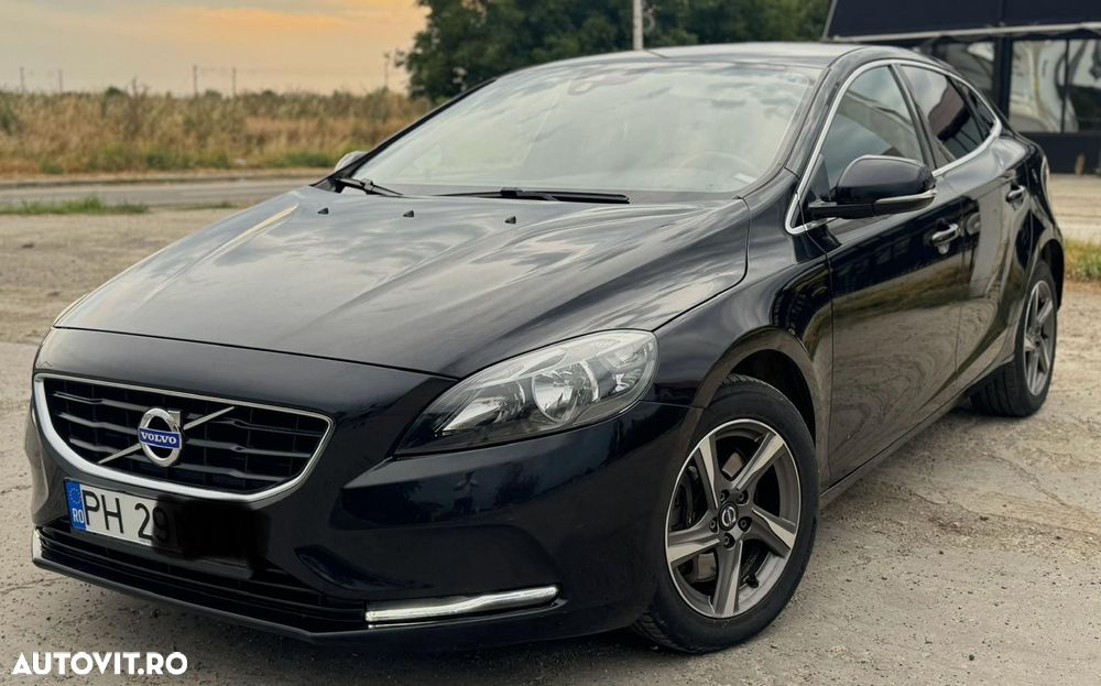 Volvo V40 D4 RDesign - 2