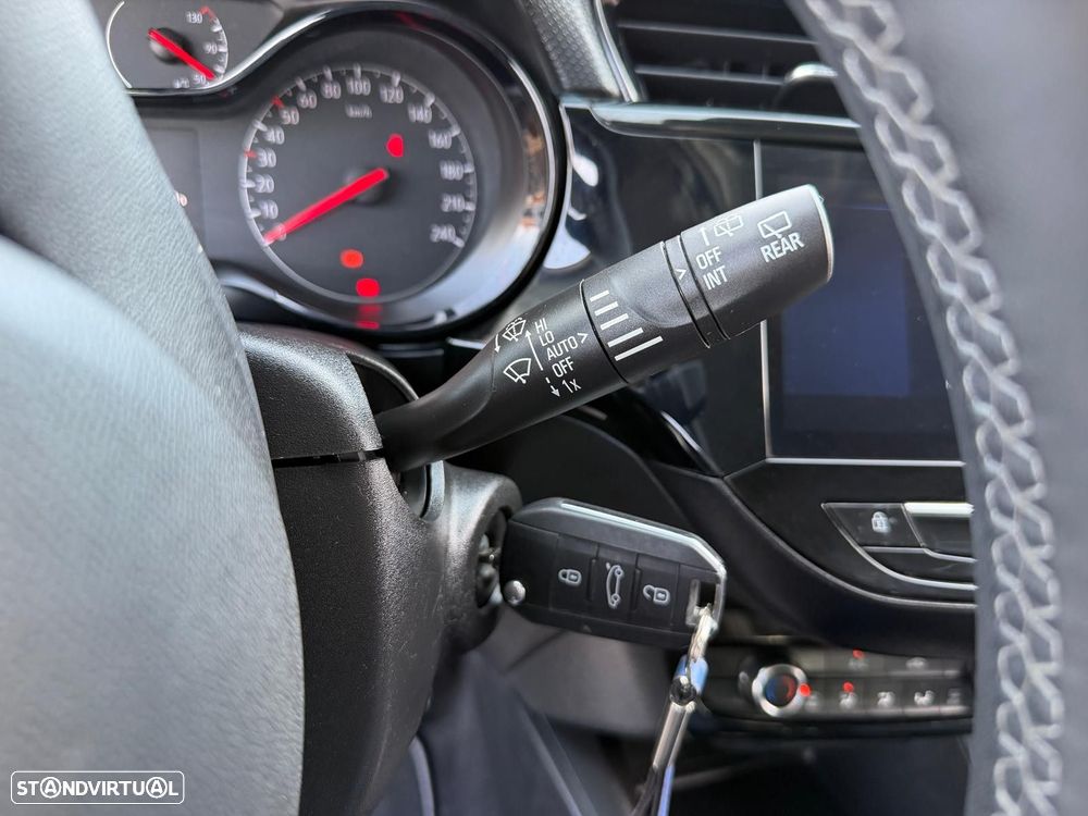 Opel Corsa 1.2 Elegance - 21