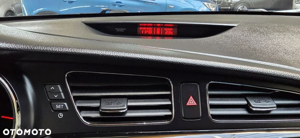 Kia Ceed - 21