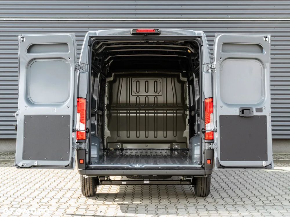 Fiat Ducato MAXI Furgon L3H2 2.2 180KM Automat - 6