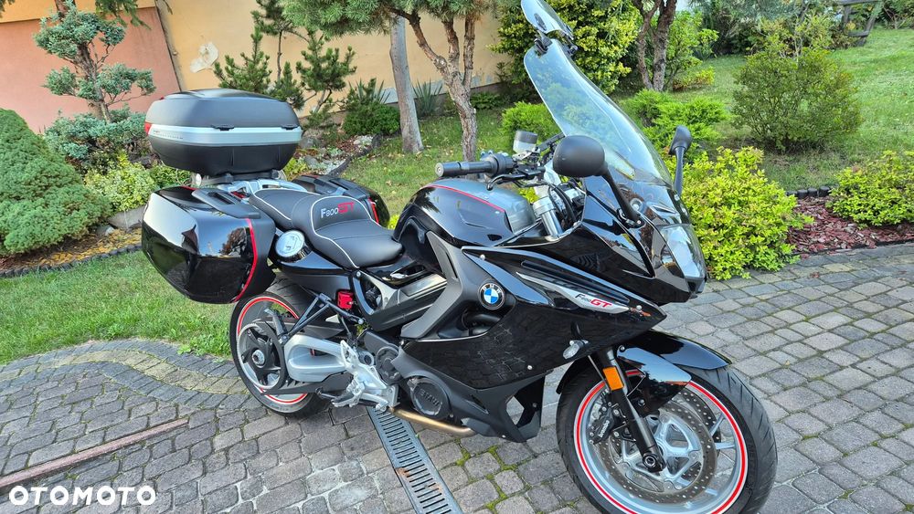 BMW F - 4
