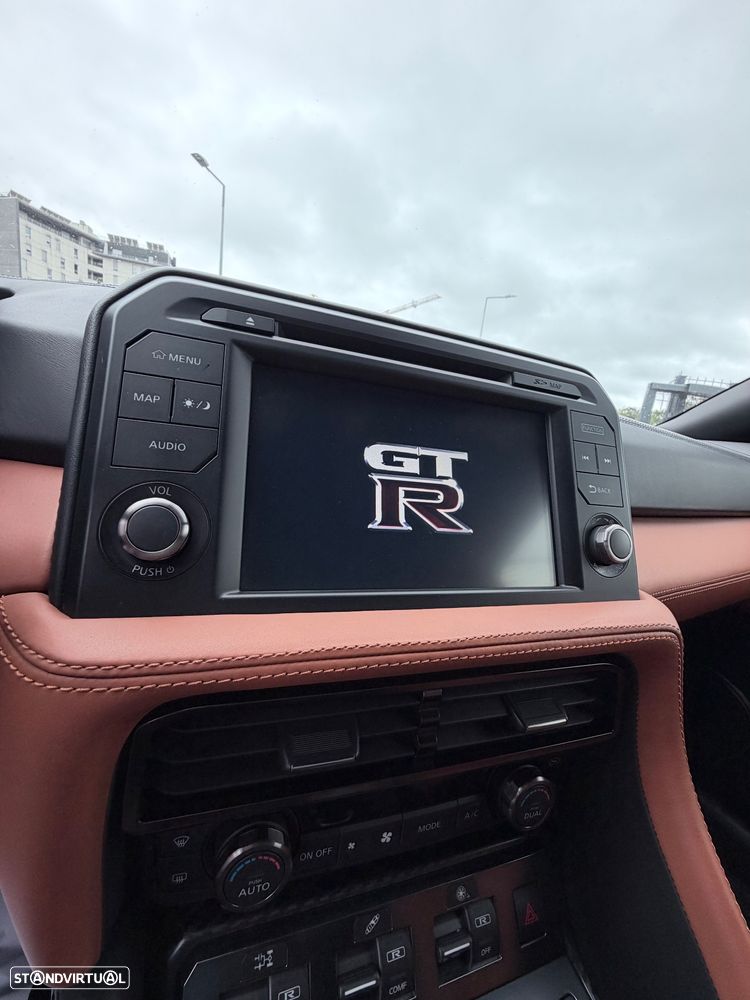 Nissan GT-R 3.8 V6 Pack Prestige - 38