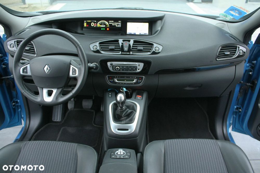 Renault Scenic - 30