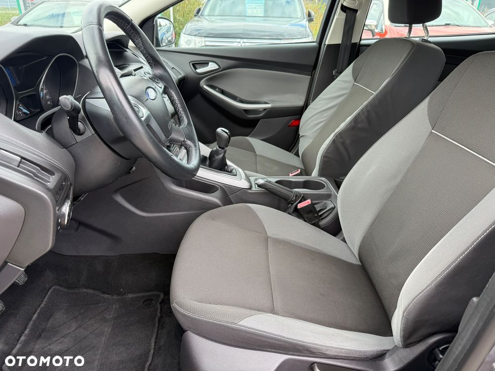 Ford Focus - 22