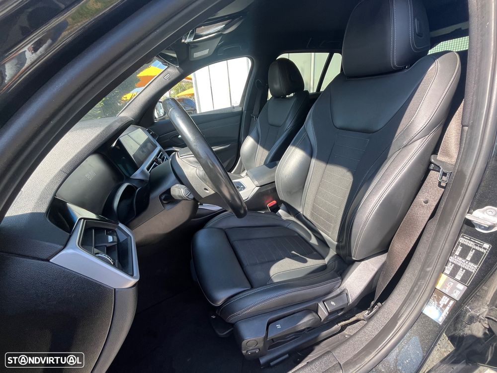 BMW 320 e Corporate Edition Auto - 25
