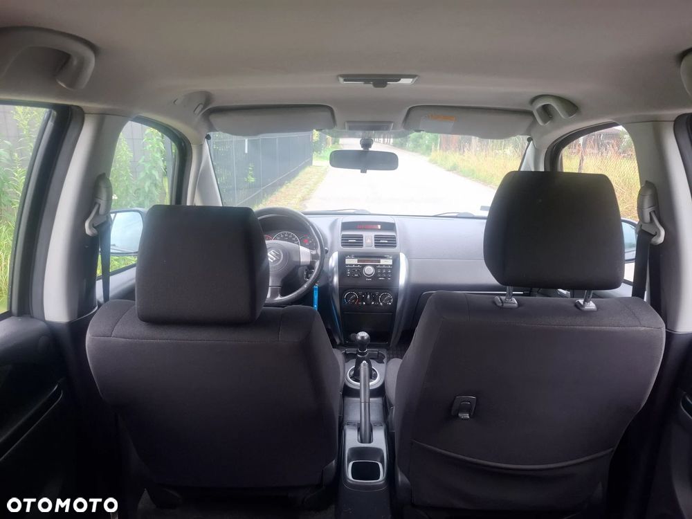 Suzuki SX4 1.6 GLX / Comfort - 35