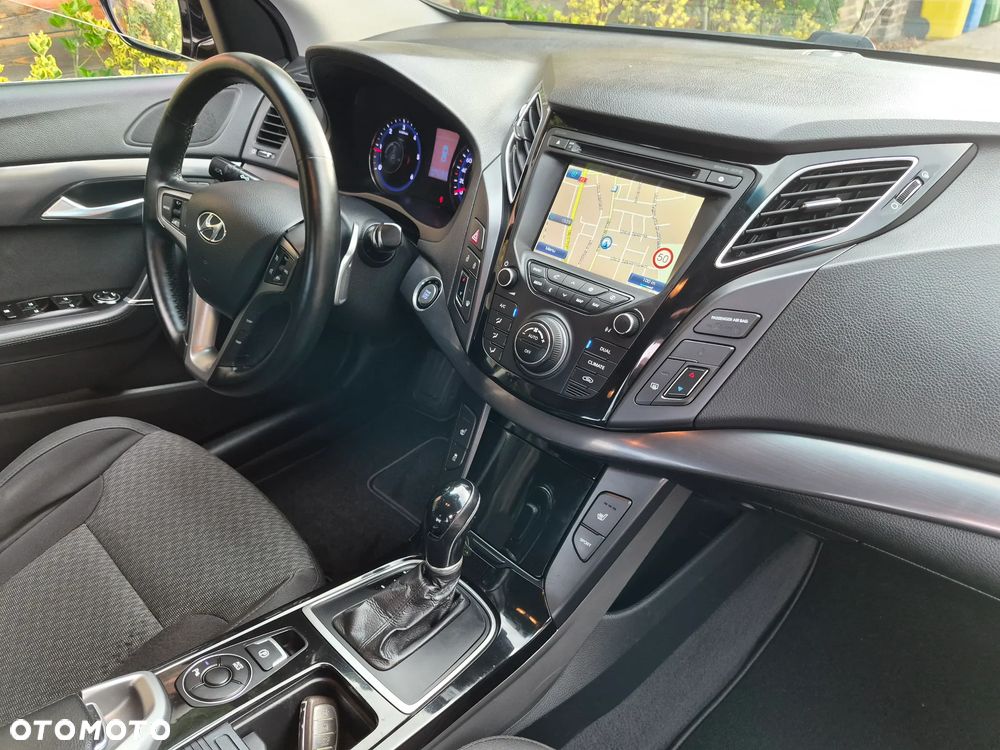 Hyundai i40 1.7 CRDi Comfort + - 13