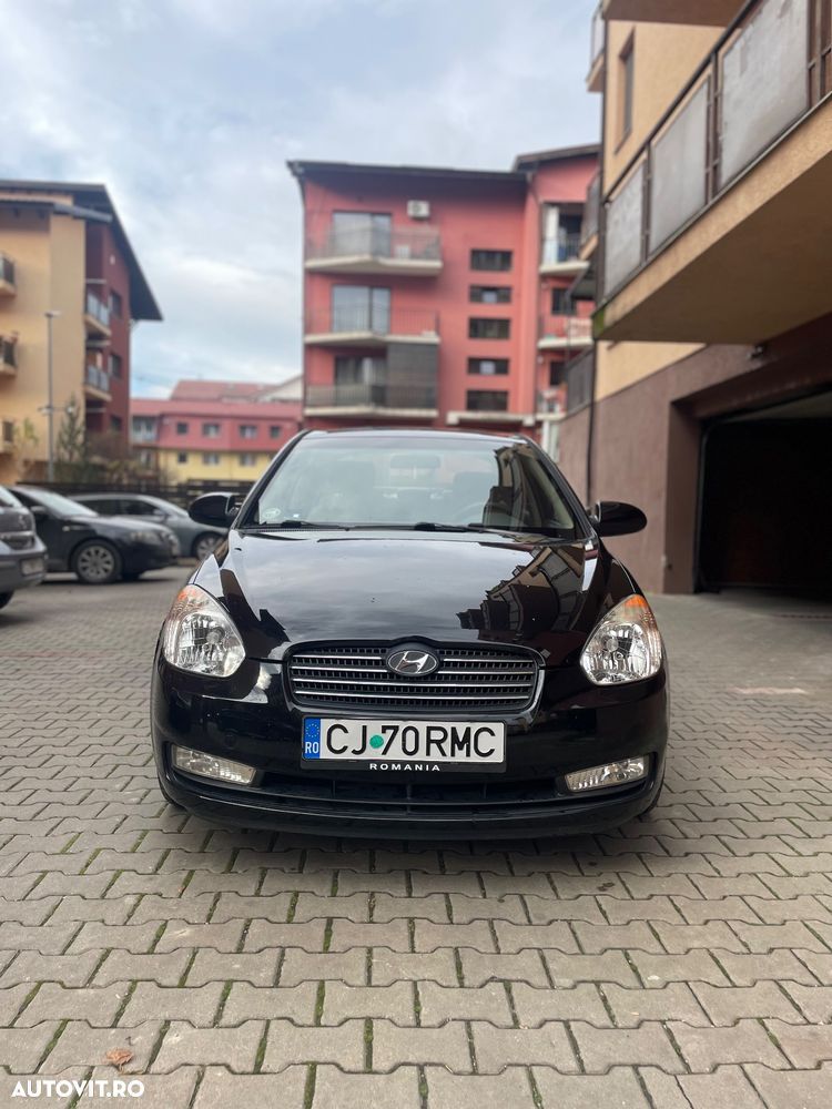 Hyundai Accent MC 1.4 DOHC GL FULL - 1