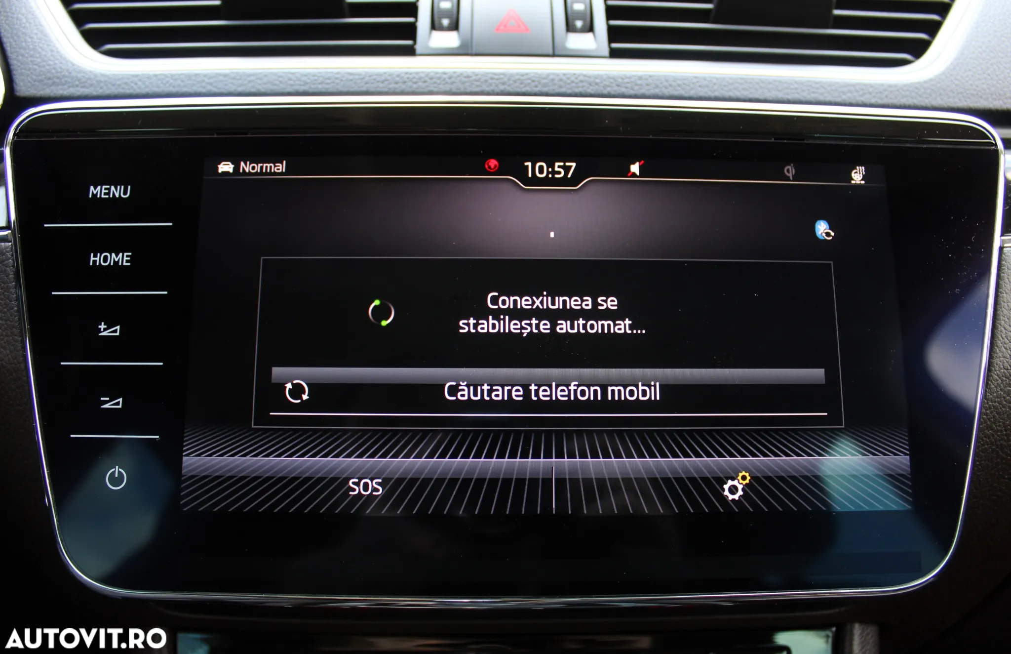 Skoda Superb Combi 2.0 TDI DSG 4X4 Laurin & Klement - 24