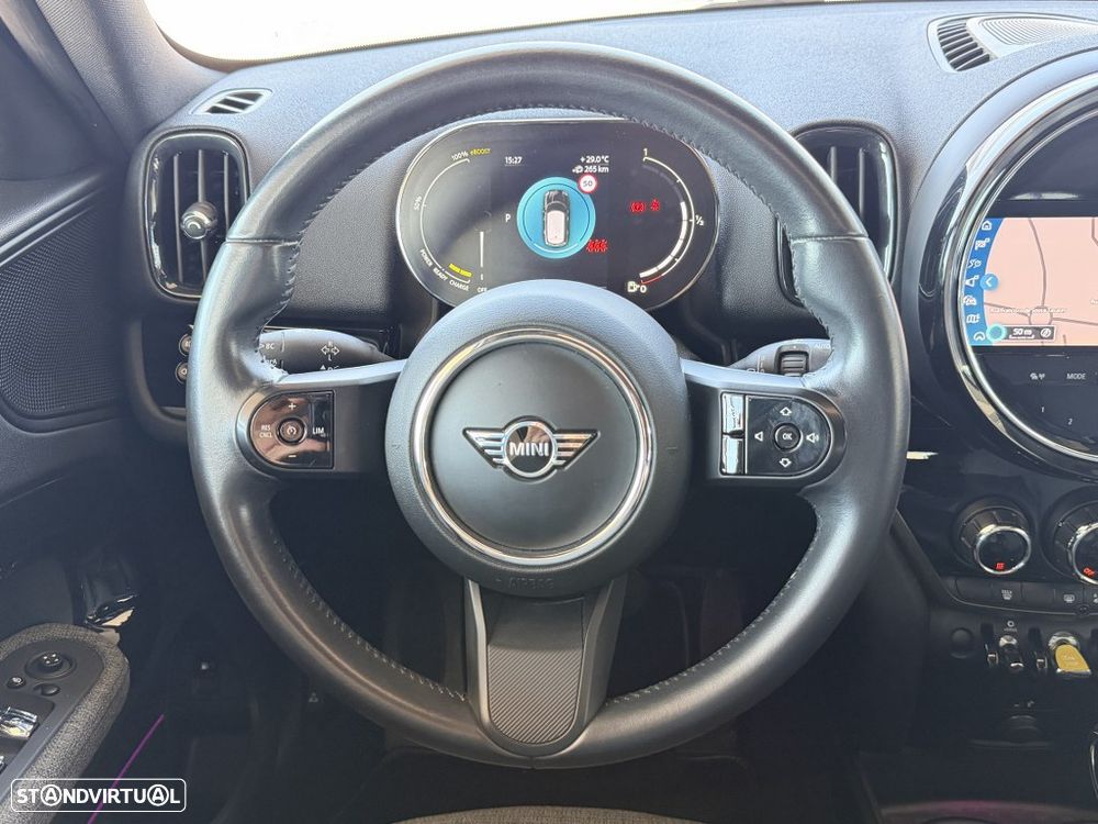MINI Countryman Cooper SE ALL4 Sport Edition Auto — fotografia 9