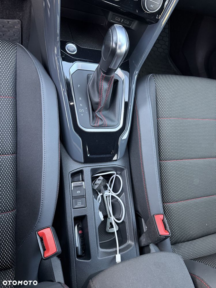 Volkswagen T-Roc 1.5 TSI GPF ACT Premium DSG - 15