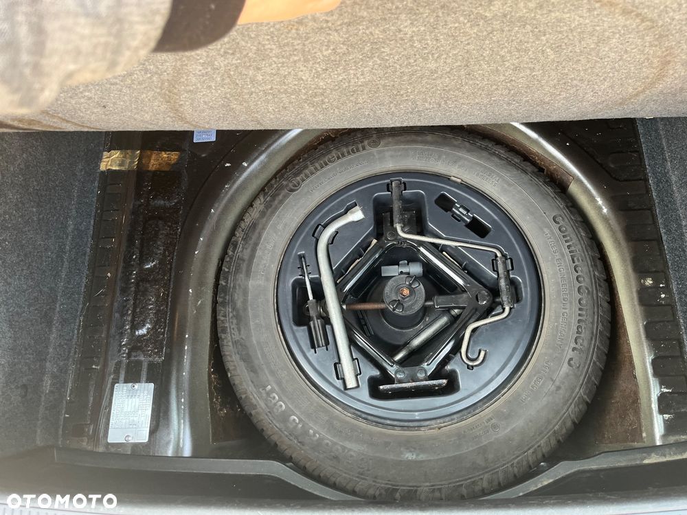 Fiat Grande Punto 1.4 8V - 18