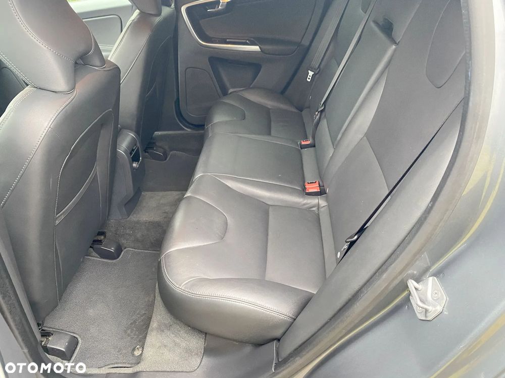 Volvo XC 60 - 7