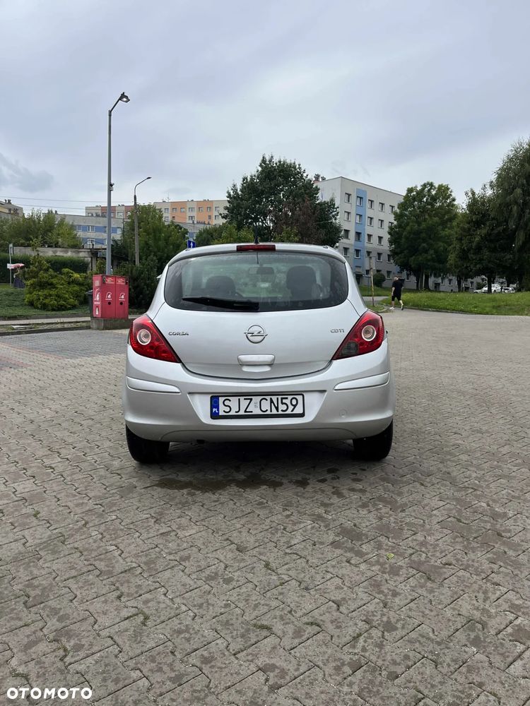 Opel Corsa 1.3 CDTI DPF - 4