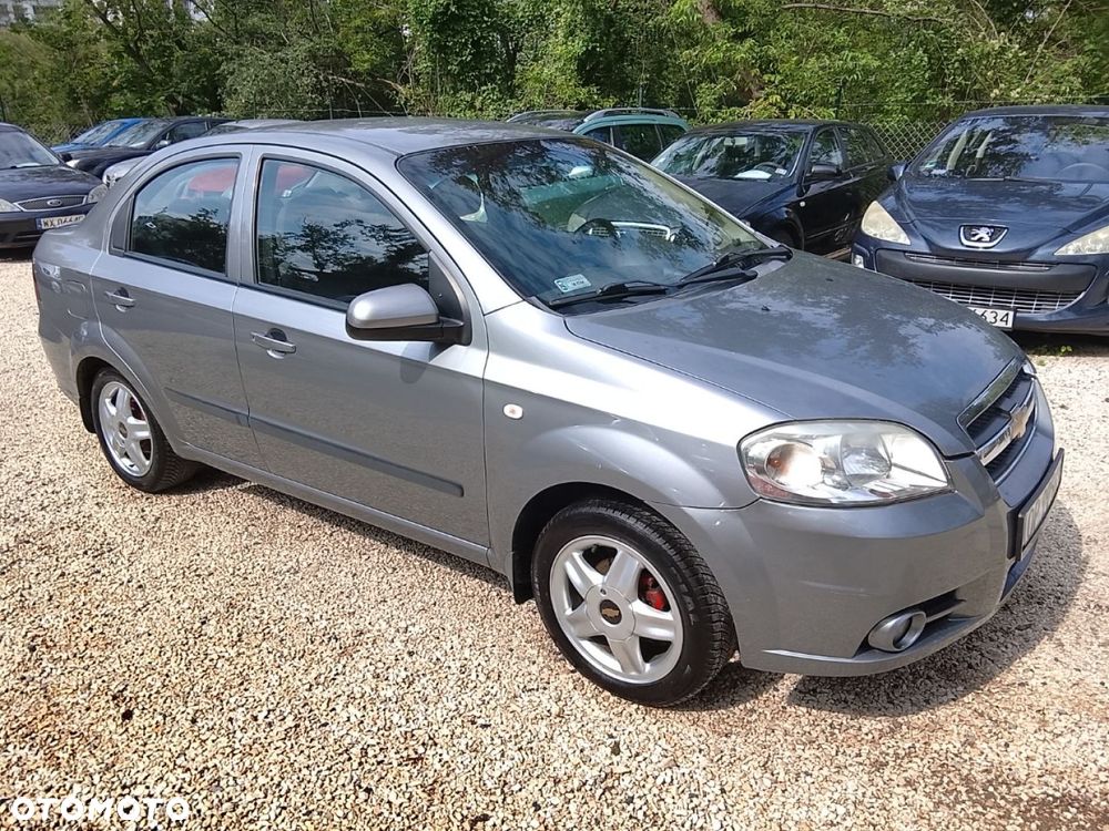 Chevrolet Aveo - 2