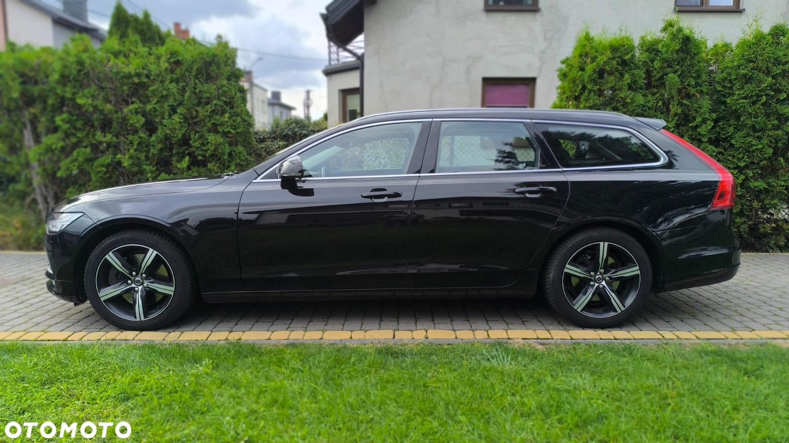 Volvo V90 T5 Momentum - 10