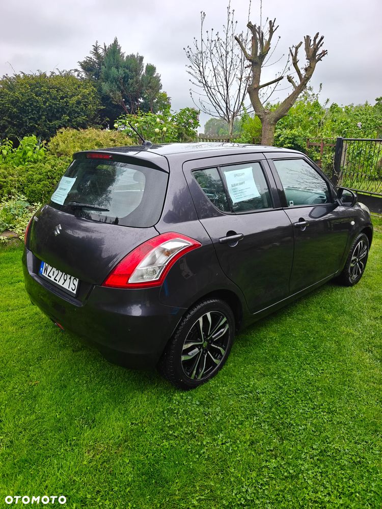 Suzuki Swift - 4