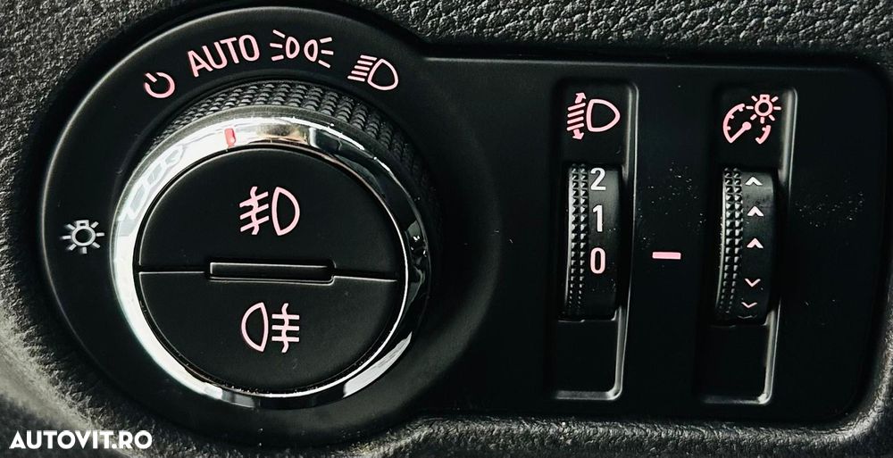 Opel Astra 1.7 CDTI DPF ecoFLEX Start/Stop Active - 12