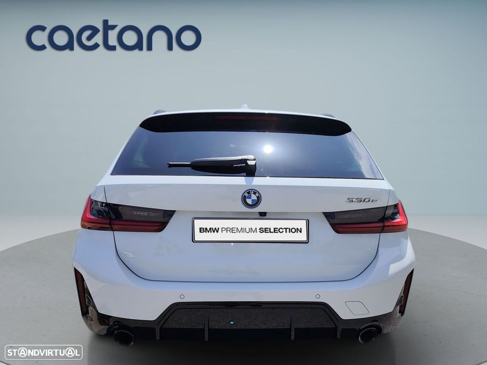 BMW 330 e Pack Desportivo M Pro Auto - 7