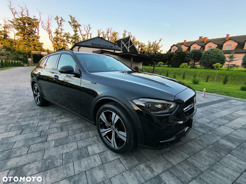 Mercedes-Benz Klasa C 220 d 4Matic T All-Terrain 9G-TRONIC Avantgarde - 1
