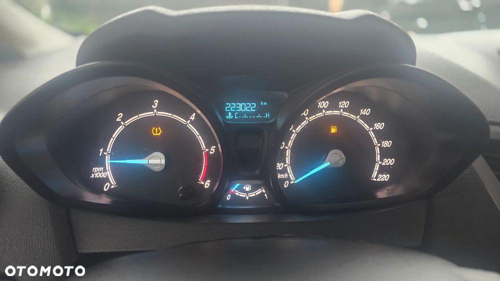 Ford Fiesta 1.5 TDCi Ambiente - 30