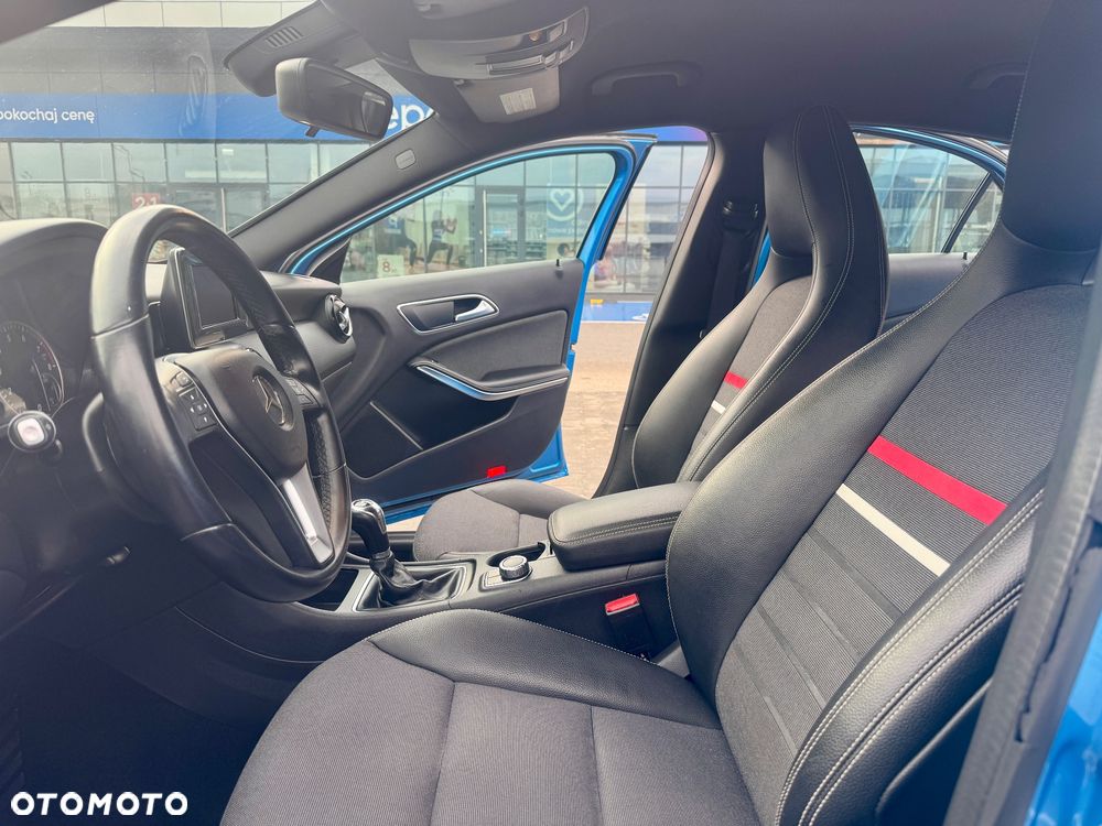 Mercedes-Benz Klasa A 180 (BlueEFFICIENCY) AMG Sport - 7