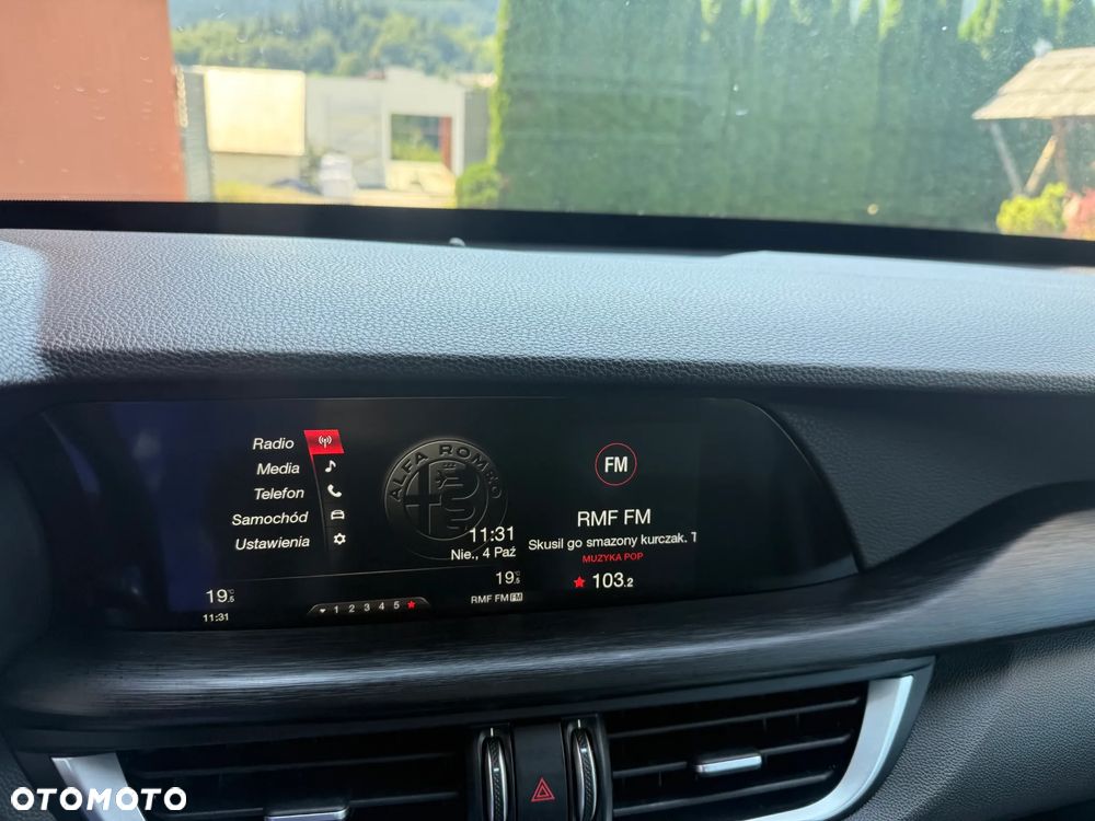 Alfa Romeo Stelvio 2.2 16V AT8 Super - 24