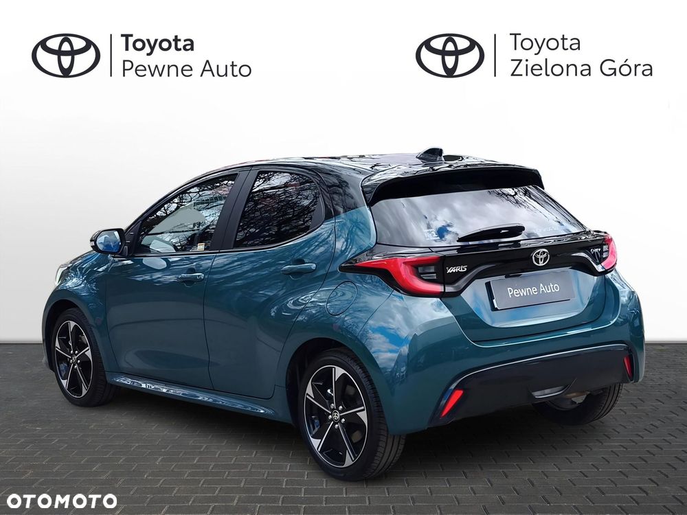 Toyota Yaris Hybrid 1.5 Executive - 3